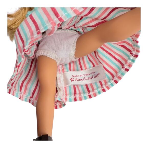 American Girl MaryEllen Doll Mini 50s Meet Outfit Pantie Hair Bow Shoes Book Box - Picture 6 of 9